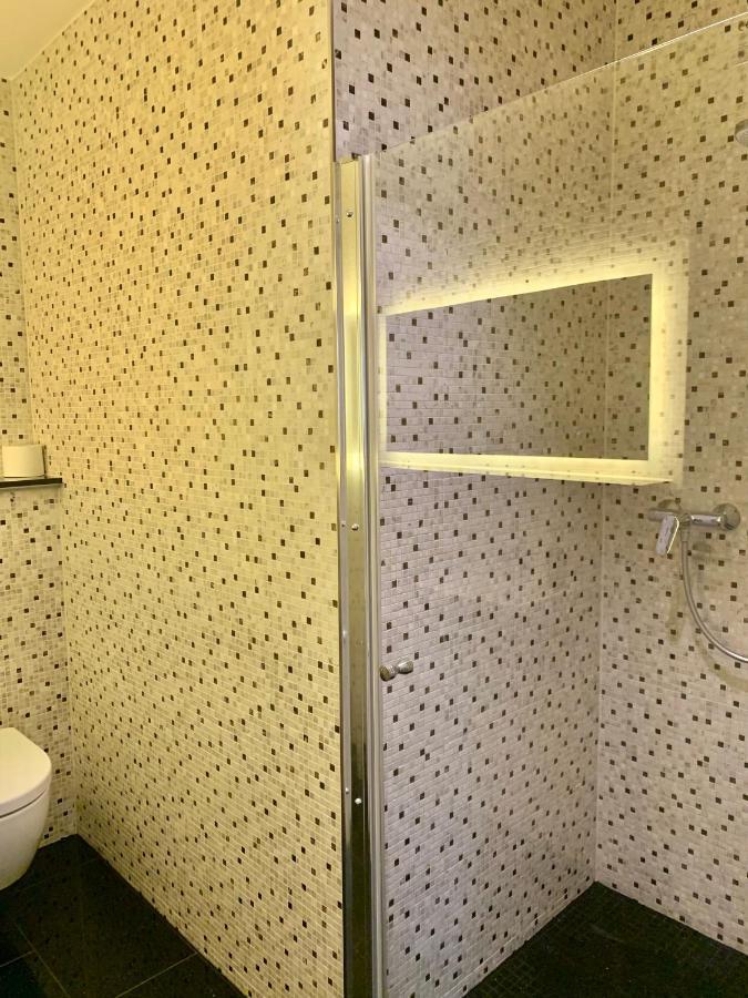 Mosaikhaus Smart Home Würselen Zewnętrze zdjęcie