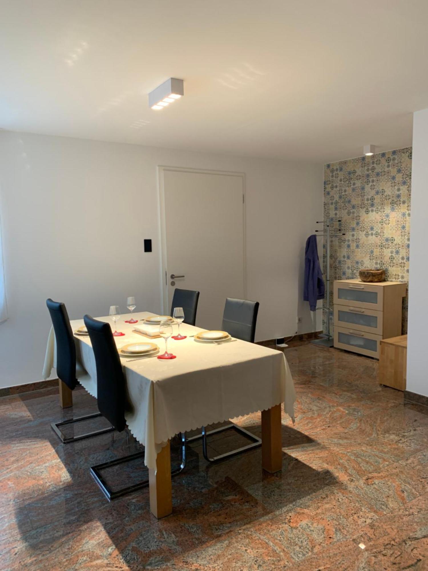 Mosaikhaus Smart Home Würselen Zewnętrze zdjęcie