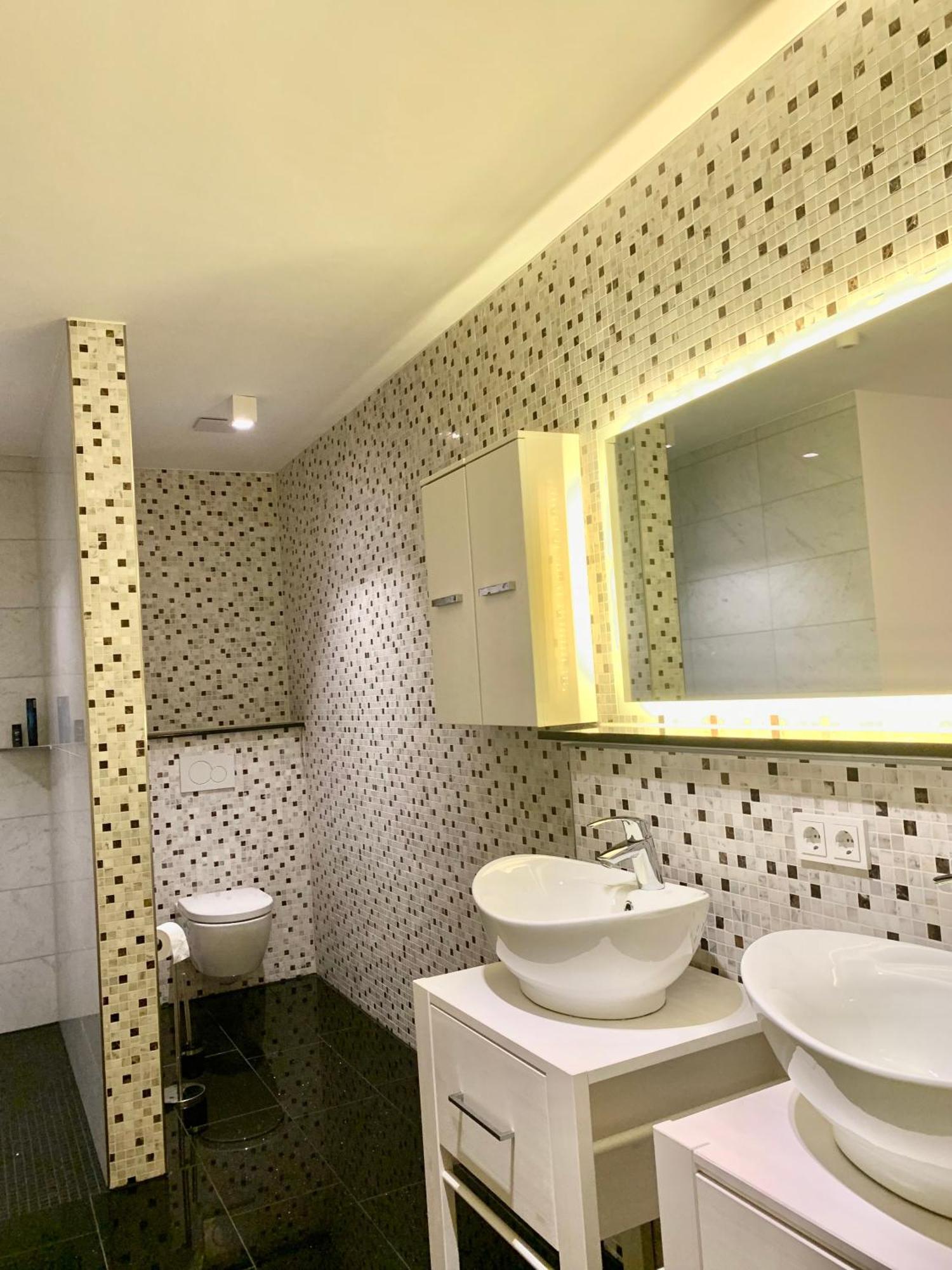 Mosaikhaus Smart Home Würselen Zewnętrze zdjęcie